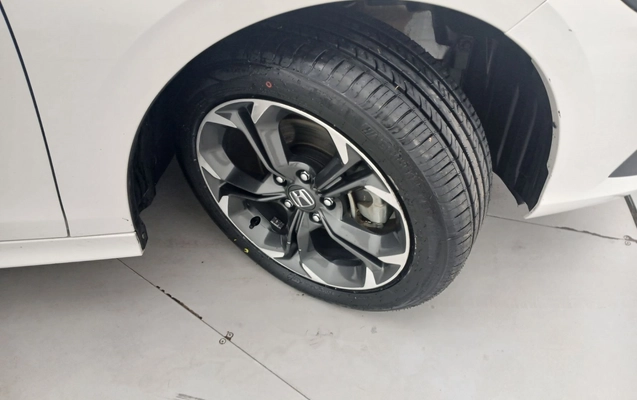 imagem-https://www.socarrao.com.br/sc-vehicle-images-prod/3988404/1789970857264-2_124849.jpg