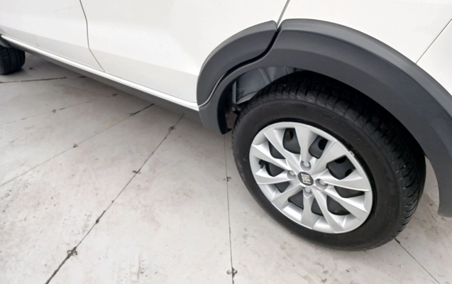 imagem-https://www.socarrao.com.br/sc-vehicle-images-prod/3988516/1789971033460-1_083047.jpg