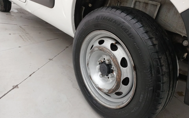 imagem-https://www.socarrao.com.br/sc-vehicle-images-prod/3988554/1789971082533-1_114555.jpg