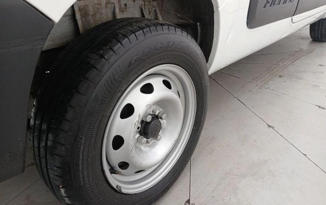 imagem-https://www.socarrao.com.br/sc-vehicle-images-prod/3988554/1789971082534-2_114556.jpg