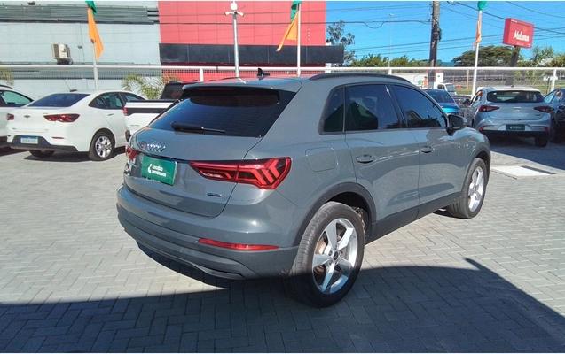 imagem-https://www.socarrao.com.br/sc-vehicle-images-prod/3988620/1789971212750-2_105129.jpg