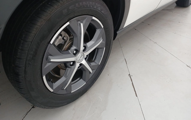 imagem-https://www.socarrao.com.br/sc-vehicle-images-prod/3988643/1789971251976-1_045609.jpg