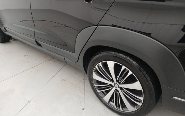 imagem-https://www.socarrao.com.br/sc-vehicle-images-prod/3988698/1789971392203-2_045643.jpg