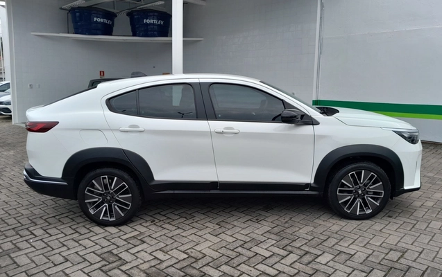 imagem-https://www.socarrao.com.br/sc-vehicle-images-prod/3988955/1789972243039-1_023959.jpg