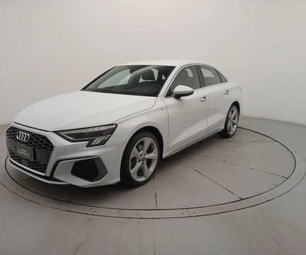 Audi A3 2024 Branco — foto 1 de 3