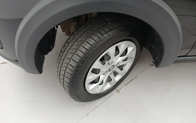 imagem-https://www.socarrao.com.br/sc-vehicle-images-prod/3989294/1789972635993-1_053044.jpg