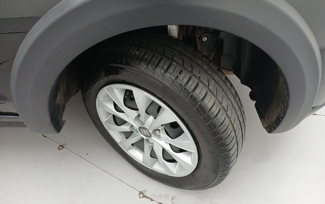 imagem-https://www.socarrao.com.br/sc-vehicle-images-prod/3989294/1789972635993-1_053046.jpg