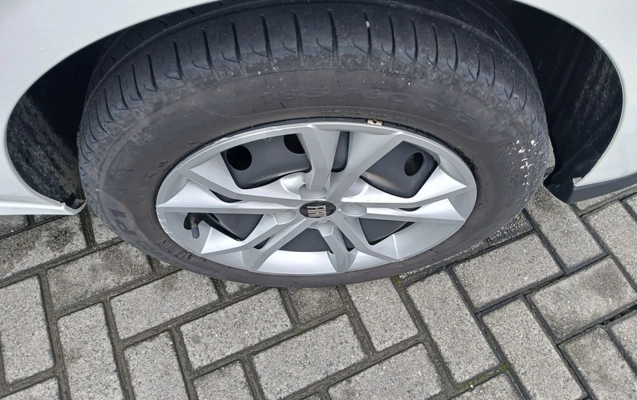 imagem-https://www.socarrao.com.br/sc-vehicle-images-prod/3989349/1789972700843-1_034139.jpg
