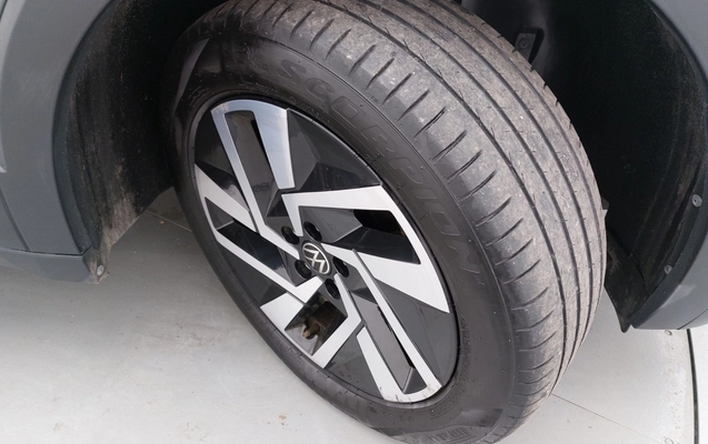 imagem-https://www.socarrao.com.br/sc-vehicle-images-prod/3989463/1789972887080-2_062006.jpg
