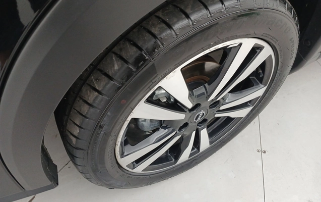 imagem-https://www.socarrao.com.br/sc-vehicle-images-prod/3989469/1789972898584-1_012432.jpg