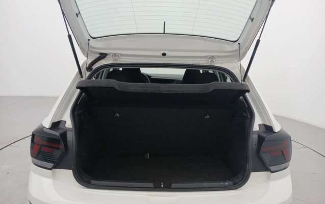 imagem-https://www.socarrao.com.br/sc-vehicle-images-prod/3989556/1789973045452-2_123353.jpg