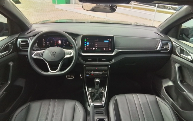 imagem-https://www.socarrao.com.br/sc-vehicle-images-prod/3989957/1789973747079-2_114606.jpg
