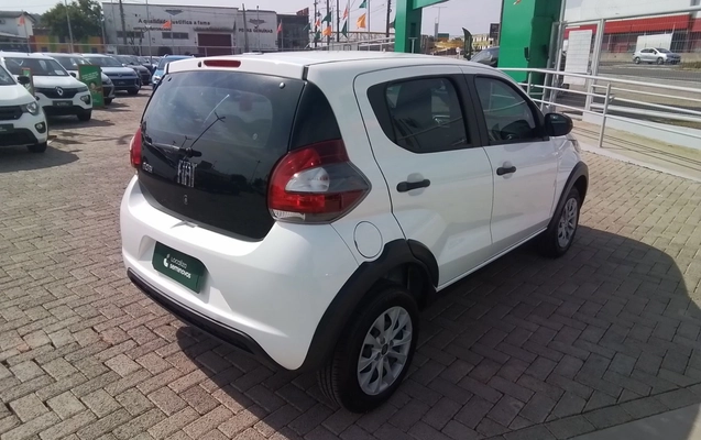 imagem-https://www.socarrao.com.br/sc-vehicle-images-prod/3989998/1789973791961-1_023100.jpg