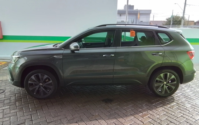 imagem-https://www.socarrao.com.br/sc-vehicle-images-prod/3990045/1789973836021-2_021959.jpg