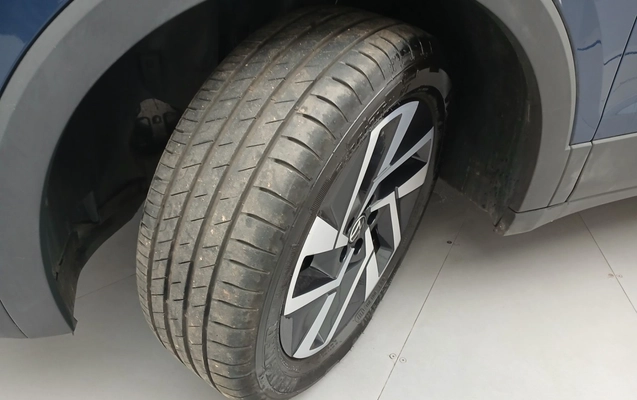 imagem-https://www.socarrao.com.br/sc-vehicle-images-prod/3990243/1789974103122-1_041421.jpg