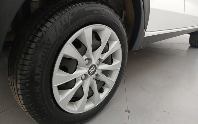 imagem-https://www.socarrao.com.br/sc-vehicle-images-prod/3990255/1789974120113-2_041348.jpg