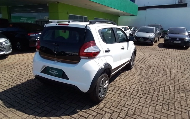imagem-https://www.socarrao.com.br/sc-vehicle-images-prod/3990373/1789974294029-1_015647.jpg