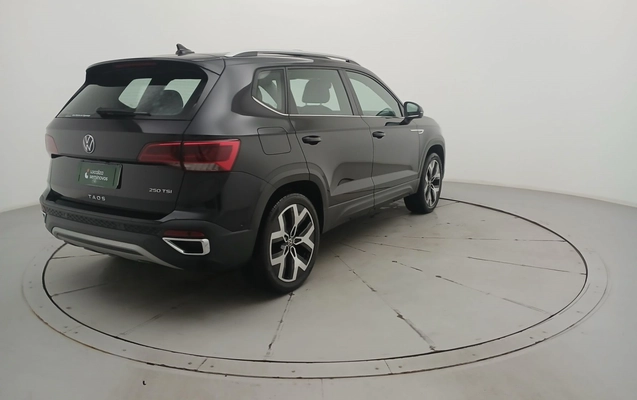 imagem-https://www.socarrao.com.br/sc-vehicle-images-prod/3990385/1789974306223-2_023754.jpg