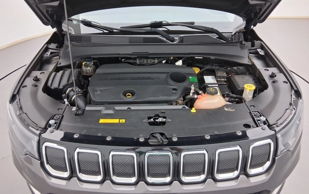 imagem-https://www.socarrao.com.br/sc-vehicle-images-prod/3990387/1789974309346-1_035002.jpg