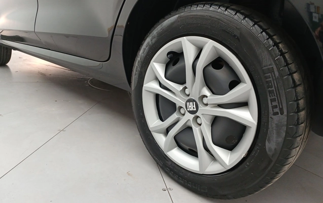 imagem-https://www.socarrao.com.br/sc-vehicle-images-prod/3990951/1789975763887-1_053023.jpg