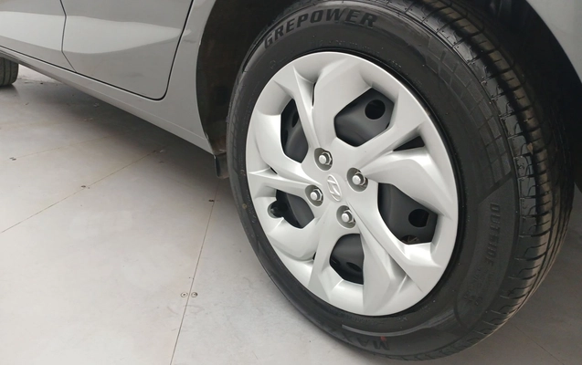 imagem-https://www.socarrao.com.br/sc-vehicle-images-prod/3990969/1789975781441-1_043045.jpg