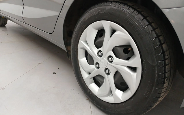 imagem-https://www.socarrao.com.br/sc-vehicle-images-prod/3990970/1789975782470-1_043837.jpg