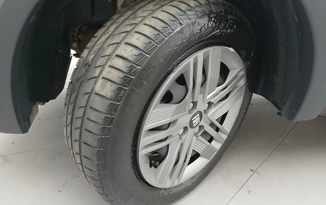 imagem-https://www.socarrao.com.br/sc-vehicle-images-prod/3991114/1789975962291-1_043529.jpg