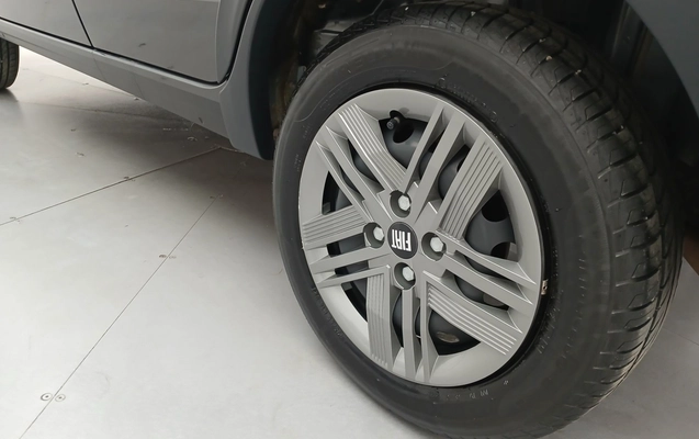 imagem-https://www.socarrao.com.br/sc-vehicle-images-prod/3991147/1789976032199-2_043037.jpg