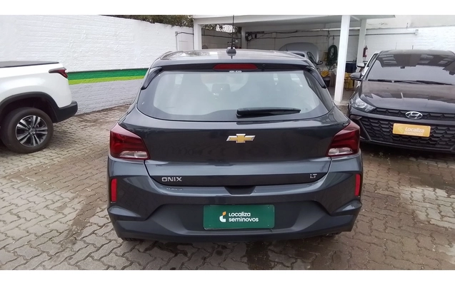 imagem-https://www.socarrao.com.br/sc-vehicle-images-prod/3991155/1789976194262-1_085422.jpg