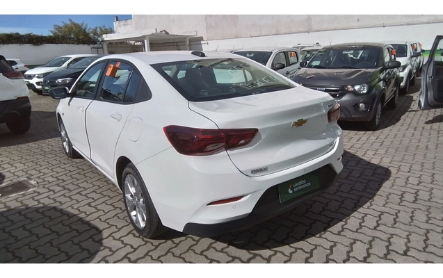 imagem-https://www.socarrao.com.br/sc-vehicle-images-prod/3991199/1789976205808-1_114638.jpg