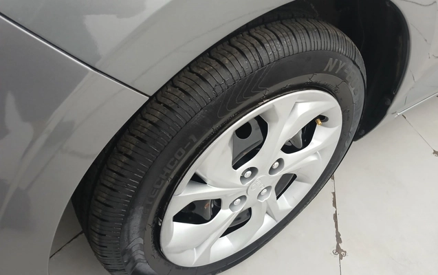 imagem-https://www.socarrao.com.br/sc-vehicle-images-prod/3991229/1789976210755-1_095429.jpg
