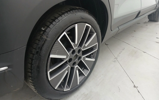 imagem-https://www.socarrao.com.br/sc-vehicle-images-prod/3991396/1789976588313-1_043831.jpg