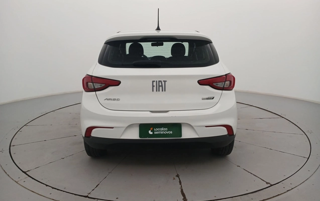 imagem-https://www.socarrao.com.br/sc-vehicle-images-prod/3991425/1789977376277-1_113215.jpg