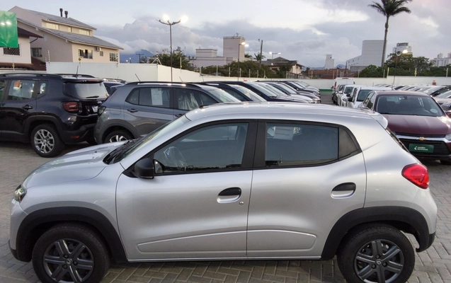 imagem-https://www.socarrao.com.br/sc-vehicle-images-prod/3991437/1789977858728-1_060637.jpg