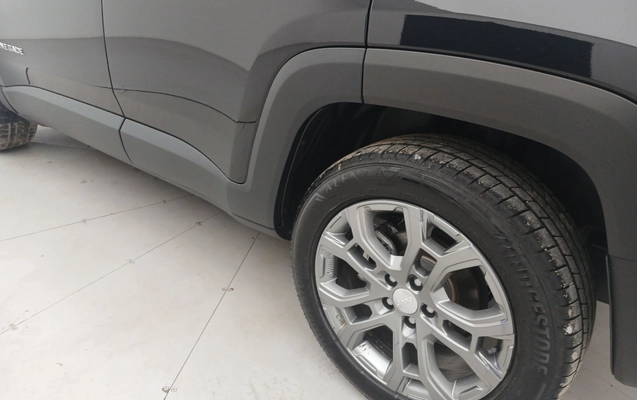 imagem-https://www.socarrao.com.br/sc-vehicle-images-prod/3991552/1789977966361-1_103755.jpg