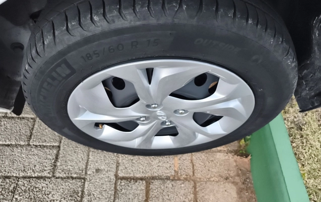 imagem-https://www.socarrao.com.br/sc-vehicle-images-prod/3991656/1789978082202-1_021602.jpg