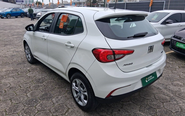 imagem-https://www.socarrao.com.br/sc-vehicle-images-prod/3991679/1789978122023-1_035413.jpg