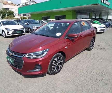 Chevrolet Onix 2025 Vermelho — foto 1 de 3