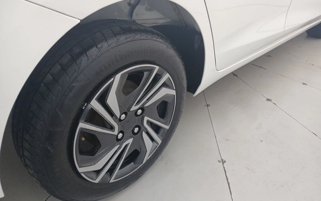 imagem-https://www.socarrao.com.br/sc-vehicle-images-prod/3991719/1789978157945-2_125957.jpg