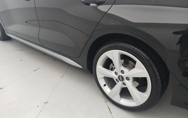 imagem-https://www.socarrao.com.br/sc-vehicle-images-prod/3991728/1789978172171-2_073031.jpg