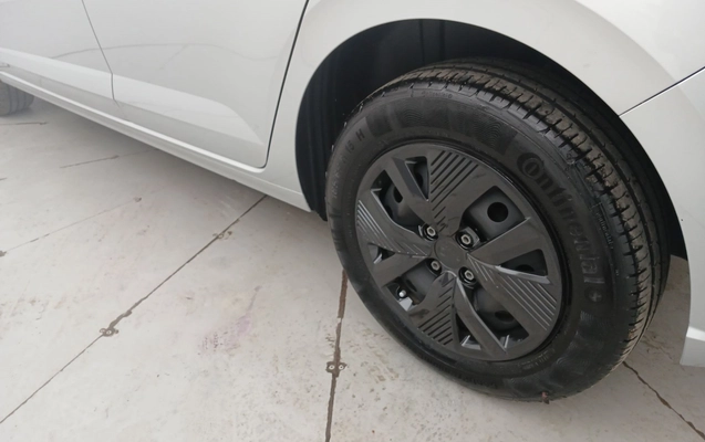imagem-https://www.socarrao.com.br/sc-vehicle-images-prod/3991741/1789978187139-1_085818.jpg