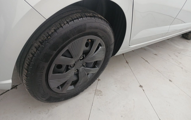 imagem-https://www.socarrao.com.br/sc-vehicle-images-prod/3991741/1789978187140-1_085820.jpg