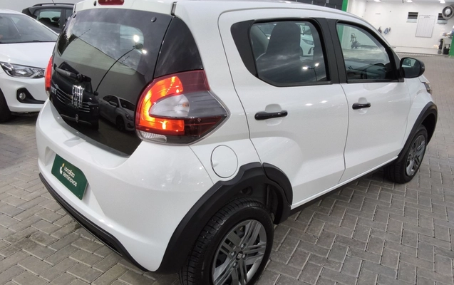 imagem-https://www.socarrao.com.br/sc-vehicle-images-prod/3991810/1789978290767-1_060256.jpg