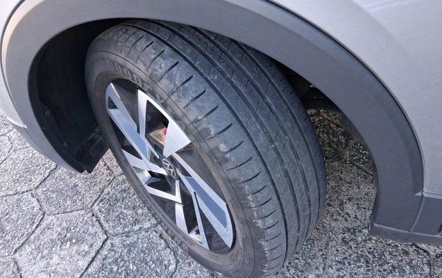 imagem-https://www.socarrao.com.br/sc-vehicle-images-prod/3991815/1789978294525-1_082734.jpg