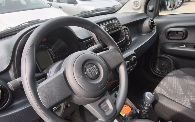 imagem-https://www.socarrao.com.br/sc-vehicle-images-prod/3991899/1789978378685-2_114306.jpg