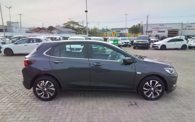 imagem-https://www.socarrao.com.br/sc-vehicle-images-prod/3991984/1789979529029-1_050036.jpg