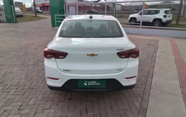 imagem-https://www.socarrao.com.br/sc-vehicle-images-prod/3991994/1789979624575-1_092208.jpg