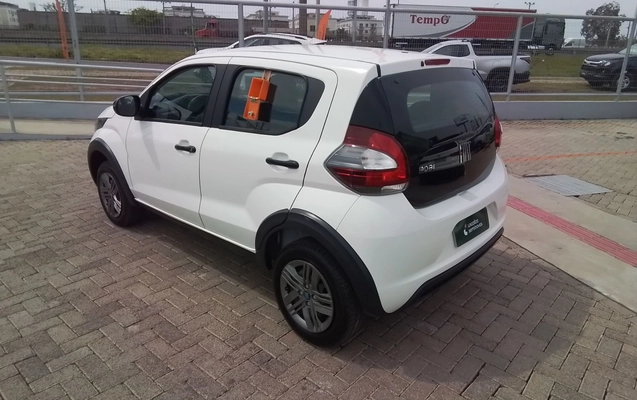 imagem-https://www.socarrao.com.br/sc-vehicle-images-prod/3991996/1789979631535-2_053259.jpg
