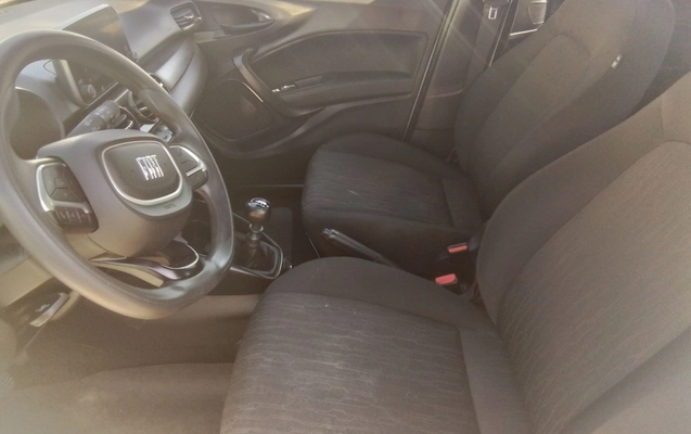 imagem-https://www.socarrao.com.br/sc-vehicle-images-prod/3992055/1789979989194-1_052947.jpg