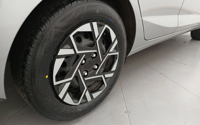 imagem-https://www.socarrao.com.br/sc-vehicle-images-prod/3992108/1789980464877-1_055032.jpg
